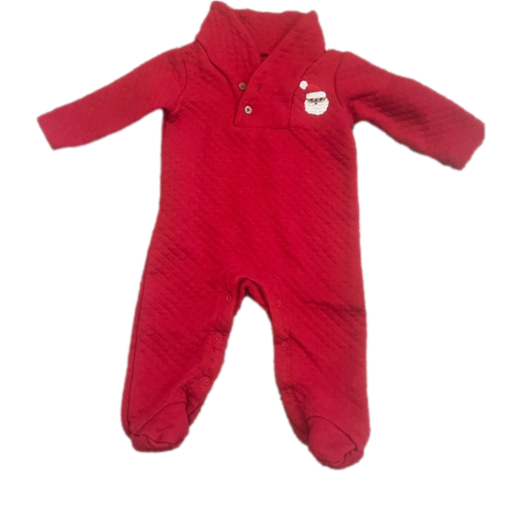 Cute santa outfit. 6-9 months. Boy or girl.